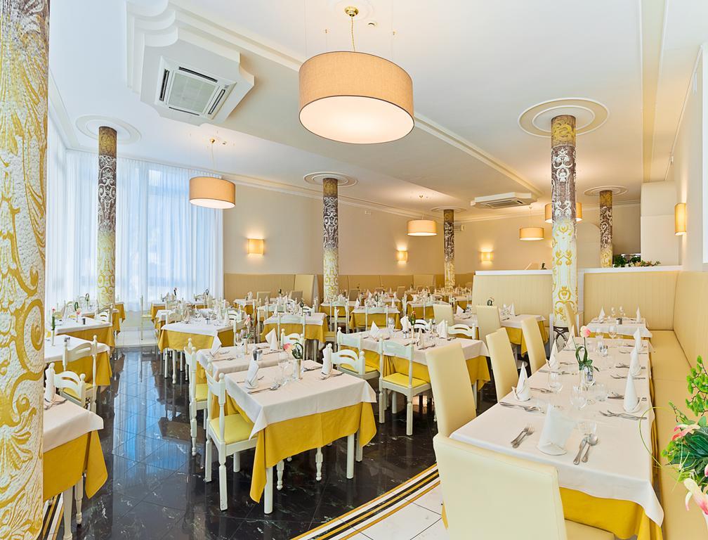 Hotel Montecarlo Bibione Esterno foto