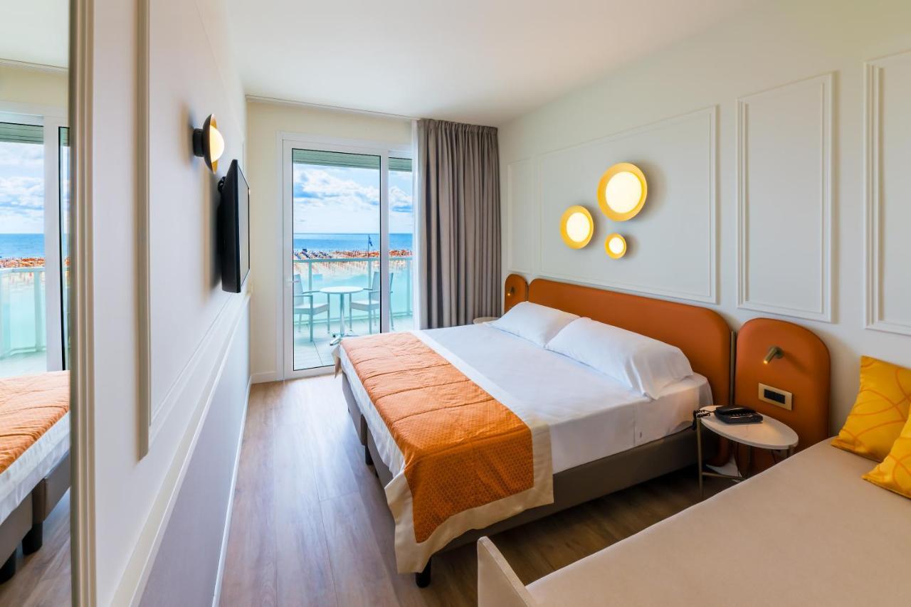 Hotel Montecarlo Bibione Esterno foto