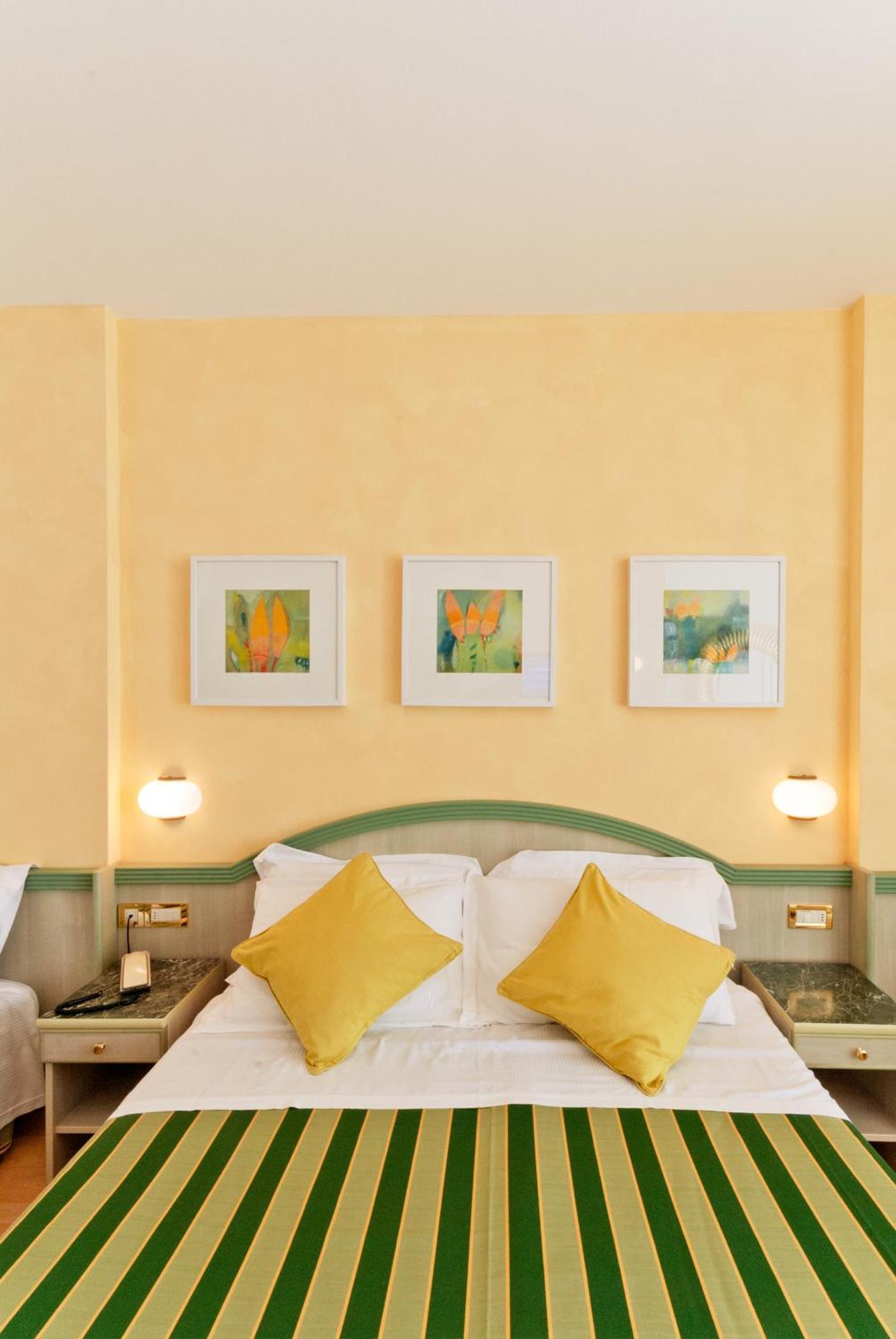 Hotel Montecarlo Bibione Camera foto