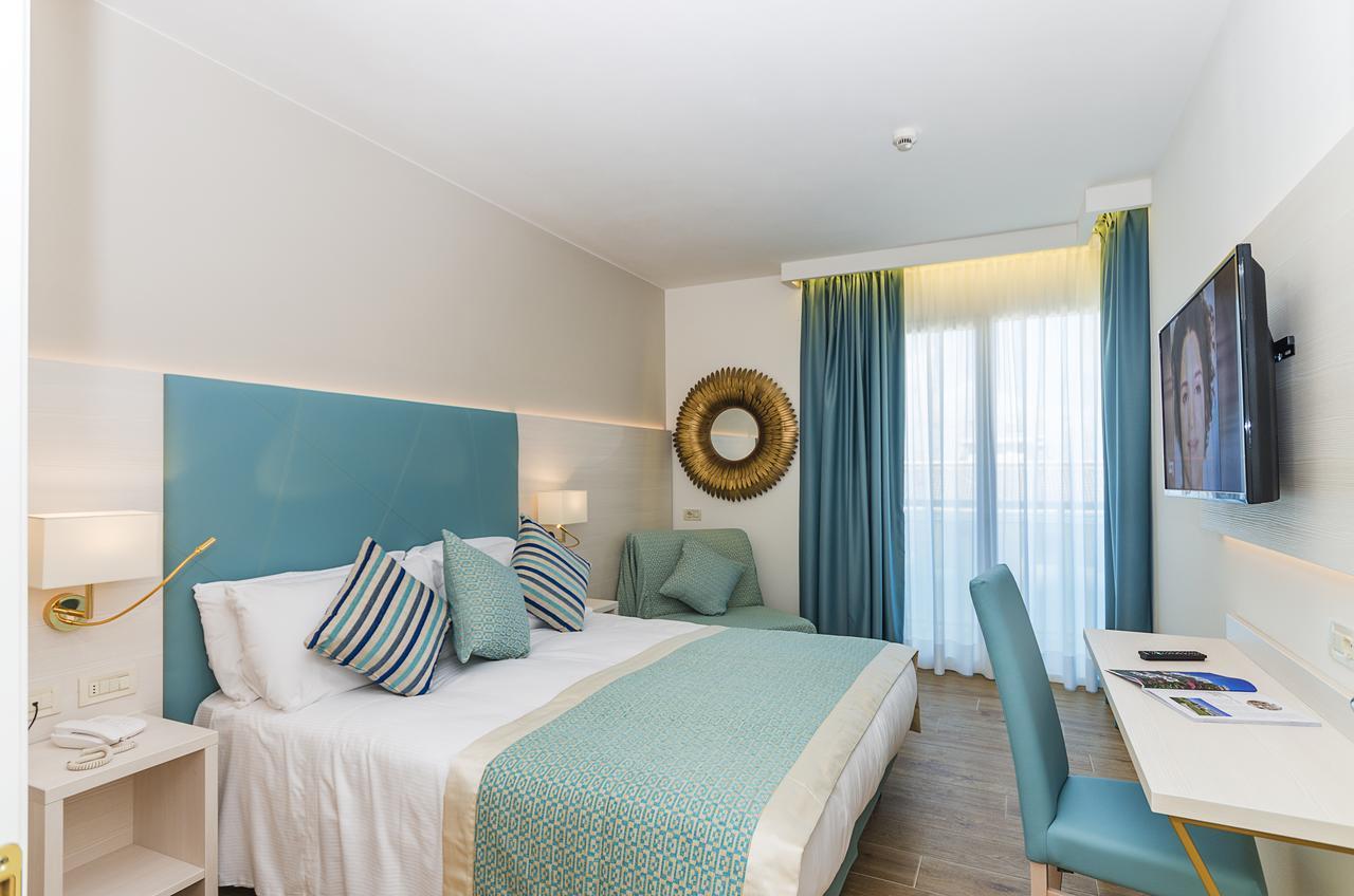 Hotel Montecarlo Bibione Esterno foto