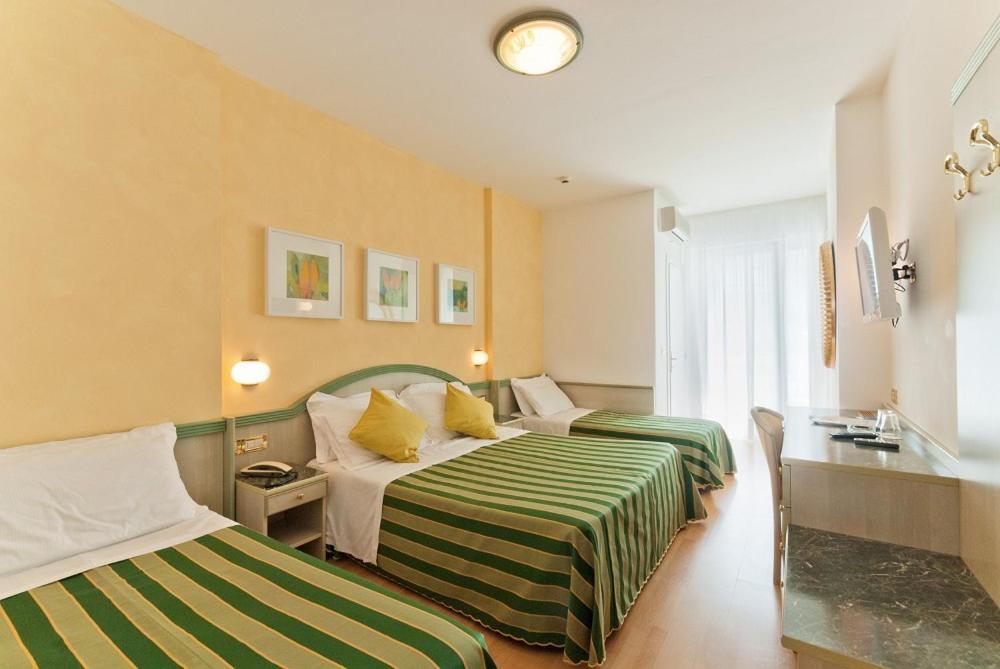 Hotel Montecarlo Bibione Esterno foto